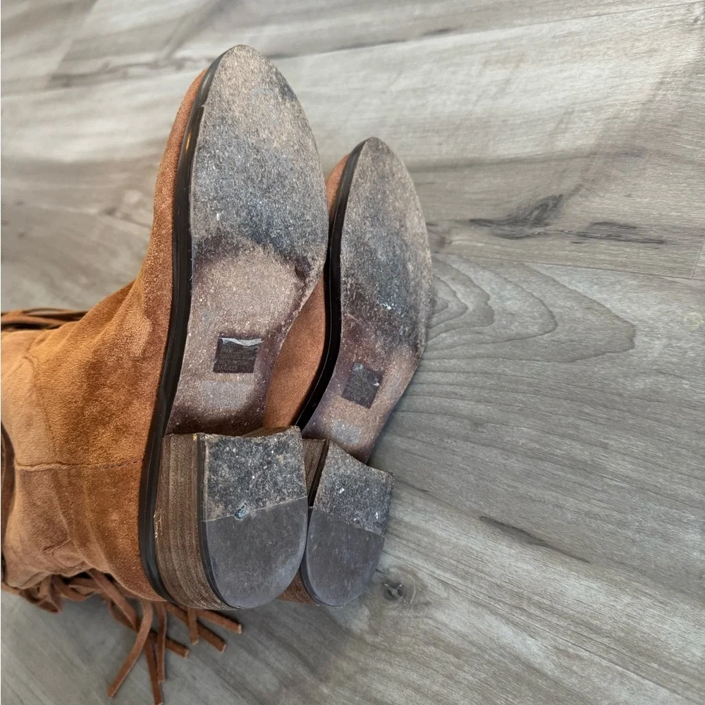 Cute leather boots with tassels - Picture 3 of 3